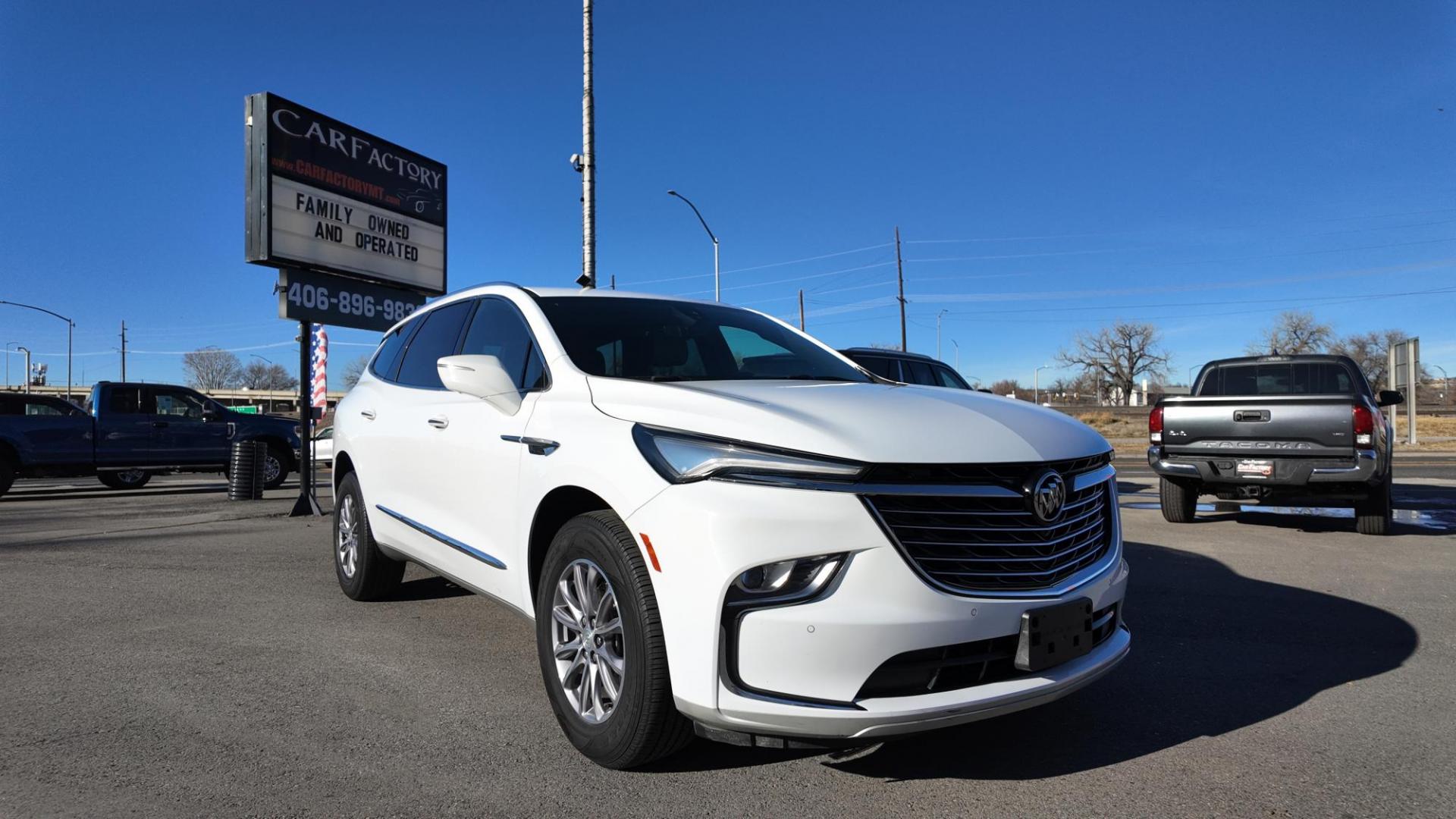 2022 Summit White /DARK GALVANIZED W/ EBONY Buick Enclave Premium AWD (5GAEVBKW7NJ) with an 3.6L V6 DOHC 24V engine, 9A transmission, located at 4562 State Avenue, Billings, MT, 59101, (406) 896-9833, 45.769516, -108.526772 - 2022 Buick Enclave Premium All Wheel Drive This Enclave is a One Owner vehicle, There are no accidents reported on the vehicle history report. The tires are in great shape and the Buick runs and drives quiet and smooth. If you want all the latest tech and 3rd row seating this is the cross over - Photo#3