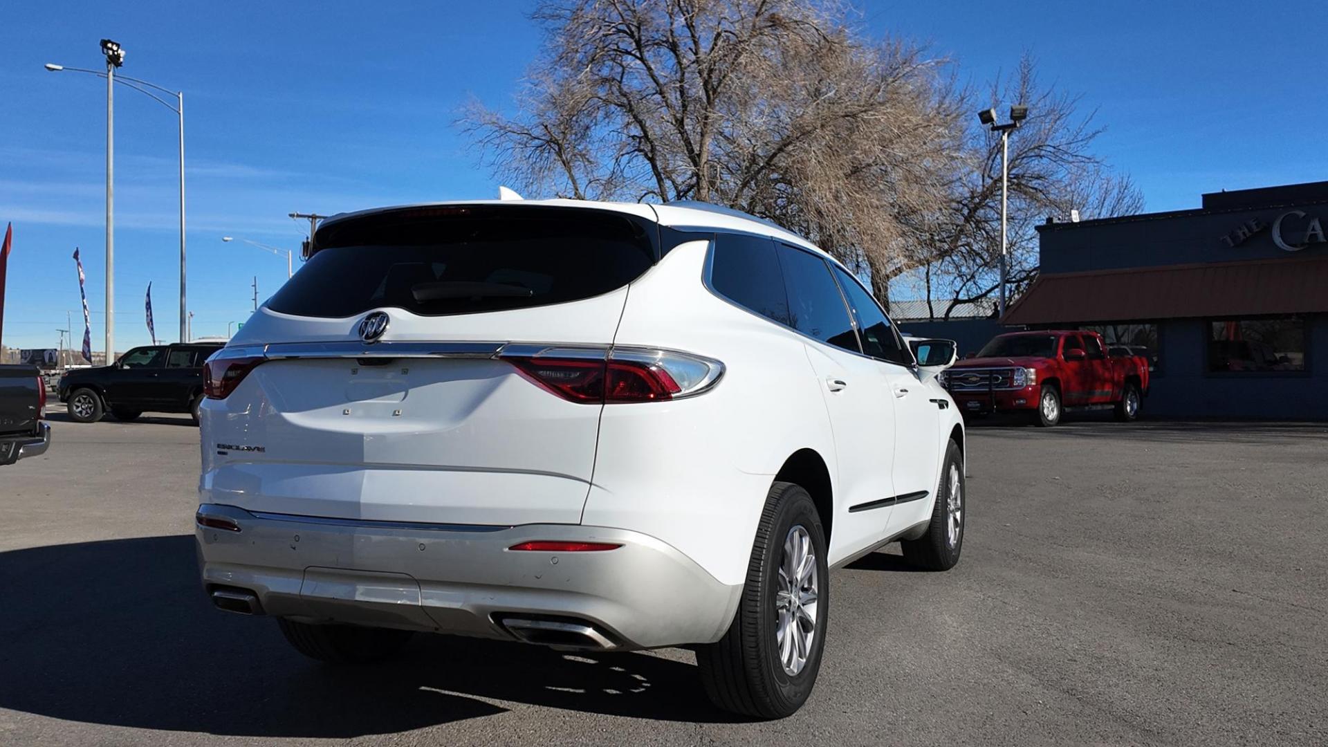 2022 Summit White /DARK GALVANIZED W/ EBONY Buick Enclave Premium AWD (5GAEVBKW7NJ) with an 3.6L V6 DOHC 24V engine, 9A transmission, located at 4562 State Avenue, Billings, MT, 59101, (406) 896-9833, 45.769516, -108.526772 - 2022 Buick Enclave Premium All Wheel Drive This Enclave is a One Owner vehicle, There are no accidents reported on the vehicle history report. The tires are in great shape and the Buick runs and drives quiet and smooth. If you want all the latest tech and 3rd row seating this is the cross over - Photo#5