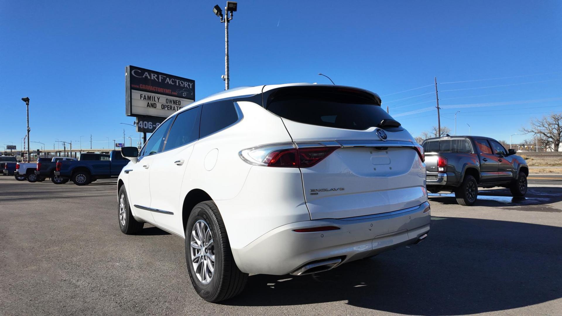 2022 Summit White /DARK GALVANIZED W/ EBONY Buick Enclave Premium AWD (5GAEVBKW7NJ) with an 3.6L V6 DOHC 24V engine, 9A transmission, located at 4562 State Avenue, Billings, MT, 59101, (406) 896-9833, 45.769516, -108.526772 - 2022 Buick Enclave Premium All Wheel Drive This Enclave is a One Owner vehicle, There are no accidents reported on the vehicle history report. The tires are in great shape and the Buick runs and drives quiet and smooth. If you want all the latest tech and 3rd row seating this is the cross over - Photo#7