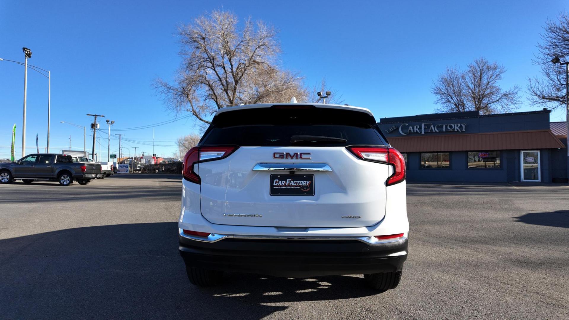 2024 Summit White /Jet Black GMC Terrain SLT AWD (3GKALVEG1RL) with an 1.5L L4 DOHC 16V TURBO engine, 6A transmission, located at 4562 State Avenue, Billings, MT, 59101, (406) 896-9833, 45.769516, -108.526772 - 2024 GMC Terrain SLT All Wheel Drive The Terrain is a One Owner vehicle with no accidents recorded on the history report. It has less than 6,000 miles and comes with the remaining factory warranty. The 18 Inch Michelin tires are in good shape. it has a 1.5 Liter 4 cylinder engine, 9 Speed automati - Photo#6