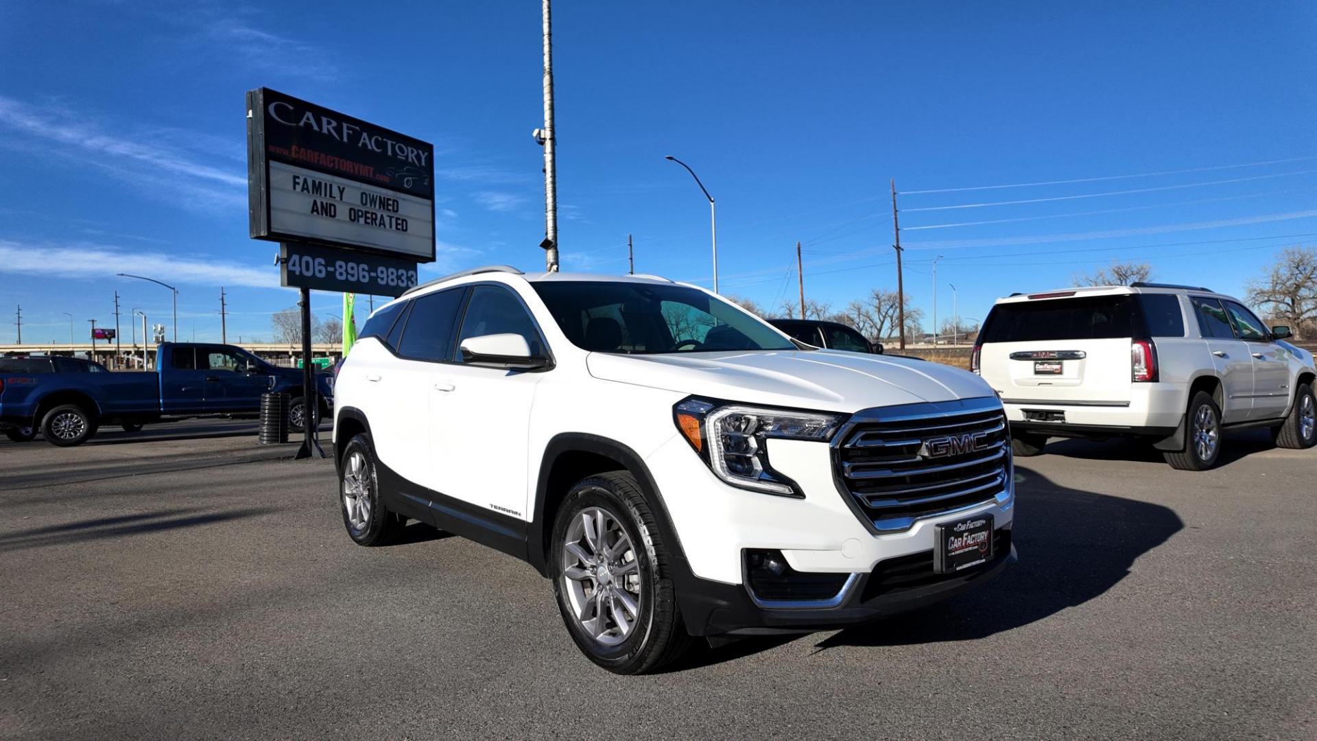 2024 Summit White /Jet Black GMC Terrain SLT AWD (3GKALVEG1RL) with an 1.5L L4 DOHC 16V TURBO engine, 6A transmission, located at 4562 State Avenue, Billings, MT, 59101, (406) 896-9833, 45.769516, -108.526772 - 2024 GMC Terrain SLT All Wheel Drive The Terrain is a One Owner vehicle with no accidents recorded on the history report. It has less than 6,000 miles and comes with the remaining factory warranty. The 18 Inch Michelin tires are in good shape. it has a 1.5 Liter 4 cylinder engine, 9 Speed automati - Photo#10