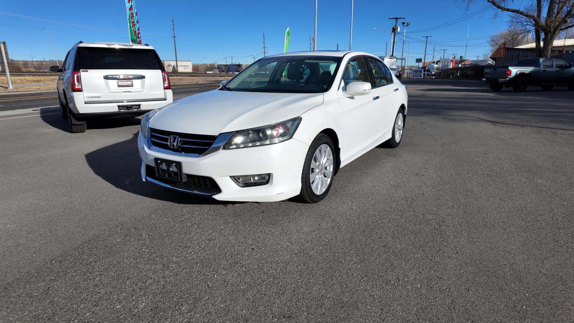 2013 White Orchid Pearl /Ivory Honda Accord EX-L (1HGCR3F80DA) with an 3.5L V6 SOHC 24V engine, 6-Speed Automatic transmission, located at 4562 State Avenue, Billings, MT, 59101, (406) 896-9833, 45.769516, -108.526772 - 2013 Honda Accord EX-L it's a low mileage, local Trade In, the Accord is a 2 owner vehicle that's been in Montana since new. There are no accidents recorded on the history report. The interior is very clean especially given its age. The Honda runs and drives well. The 17 Inch Fallkin Tires are in g - Photo#2