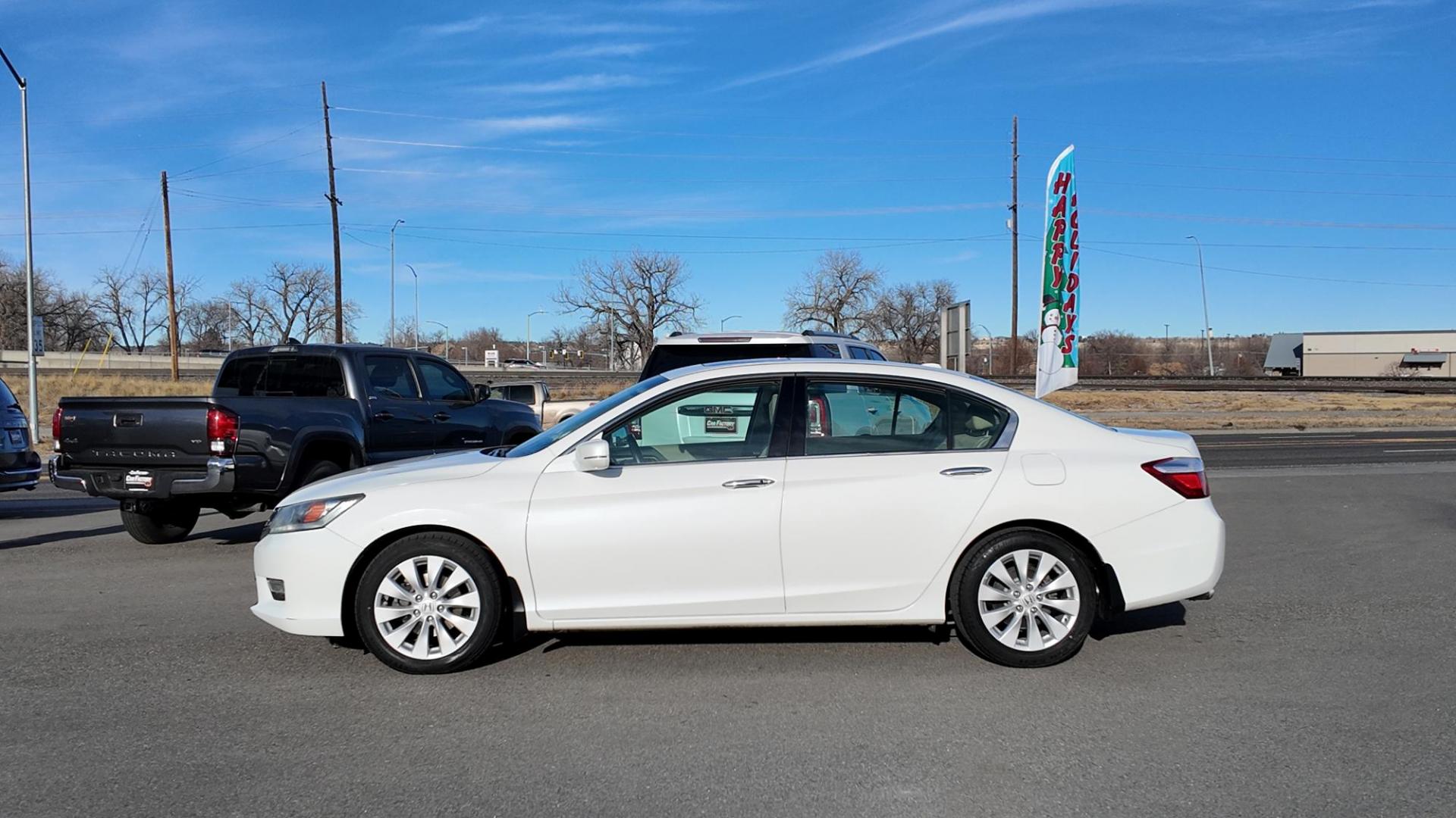 2013 White Orchid Pearl /Ivory Honda Accord EX-L (1HGCR3F80DA) with an 3.5L V6 SOHC 24V engine, 6-Speed Automatic transmission, located at 4562 State Avenue, Billings, MT, 59101, (406) 896-9833, 45.769516, -108.526772 - 2013 Honda Accord EX-L it's a low mileage, local Trade In, the Accord is a 2 owner vehicle that's been in Montana since new. There are no accidents recorded on the history report. The interior is very clean especially given its age. The Honda runs and drives well. The 17 Inch Fallkin Tires are in g - Photo#3