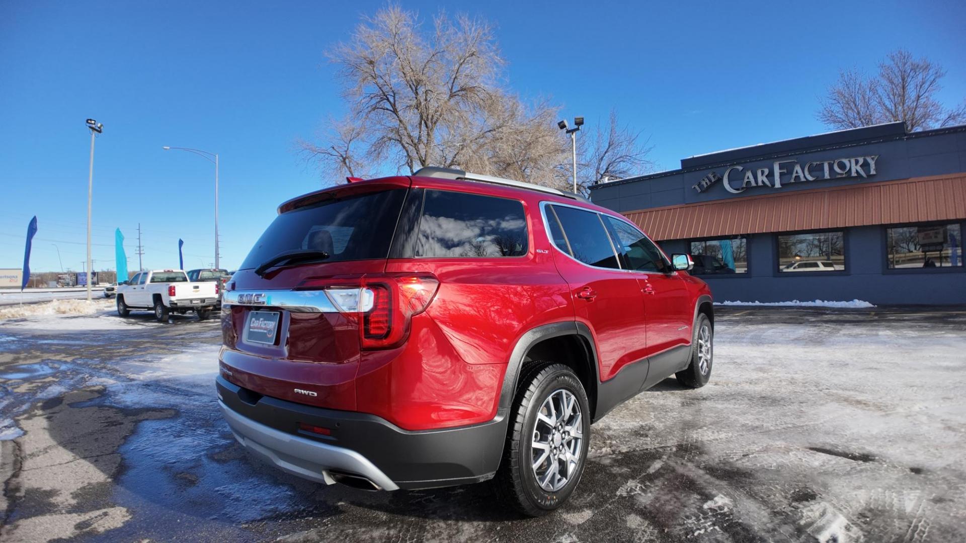 2023 Volcanic Red Tintcoat /Jet Black GMC Acadia SLT AWD (1GKKNUL4XPZ) with an 2.0L L4 DOHC 16V TURBO engine, 9A transmission, located at 4562 State Avenue, Billings, MT, 59101, (406) 896-9833, 45.769516, -108.526772 - 2023 GMC Acadia SLT All Wheel Drive The Acadia is a 1 Owner vehicle. There are no accidents recorded on the history report. The Interior and exterior are clean. The SUV also has the remainder of the factory warranty. The 18 Inch tires are in good shape. it has a 2 Liter Turbo Engine, 9 Speed a - Photo#7