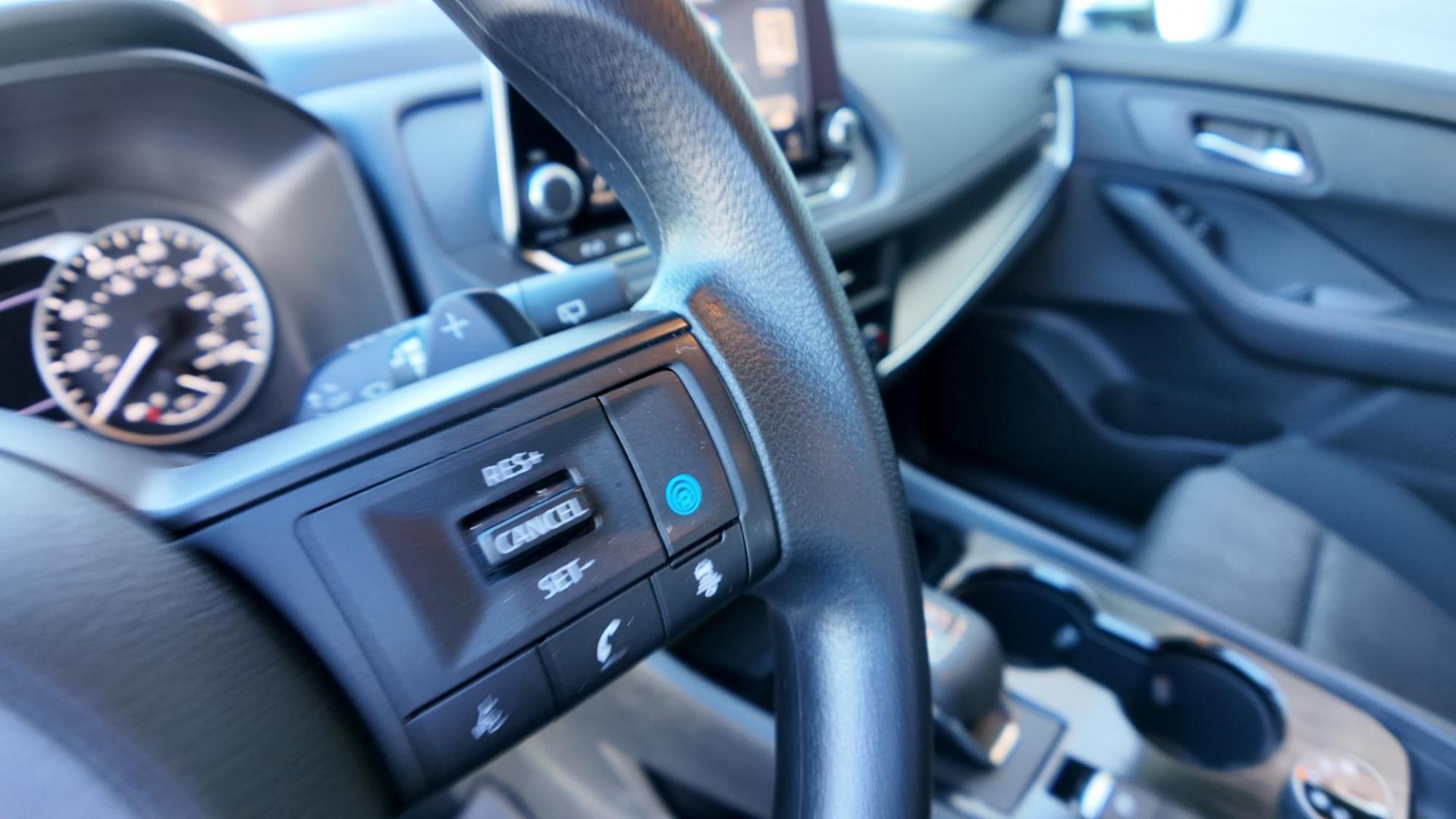 2024 Everest White Pearl /Charcoal Nissan Rogue SV AWD (5N1BT3BBXRC) with an 1.5 Liter engine, CVT transmission, located at 4562 State Avenue, Billings, MT, 59101, (406) 896-9833, 45.769516, -108.526772 - Photo#15